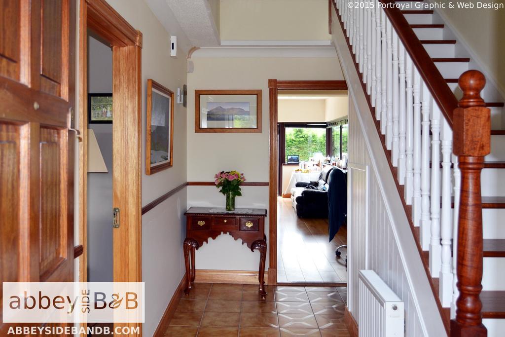 Abbeyside B&B Ballintober  Eksteriør billede